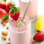 Strawberry Banana Smoothie Recipe with Almond Milk - Jessica Gavin