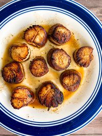 How to Cook Scallops (Seared Scallops) - Tastefully Grace