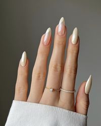 Minimalist Nail Designs for Bridal Inspiration | Elegant Nails Ideas For Wedding | Bridal Nails