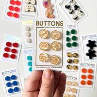 Vintage Pearl Classic Circle Buttons – The Maker Studio