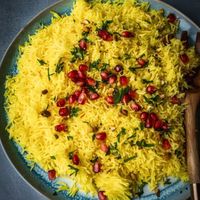 How to Make Saffron Rice (Middle Eastern Recipe)