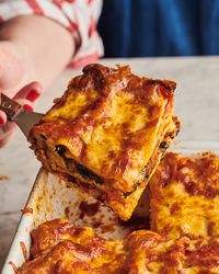 Here's how to make the best spinach lasagna.  Credit: Photo: Joe Lingeman / Food Stylist: Anna Stockwell