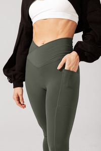 Thoughtfully innovative workout wear designed by Blogilates® for the girl who takes her style as serious as her sweat. Anti-camel toe leggings (with pockets), running skorts and hoodies that feel like clouds, XS-3X.