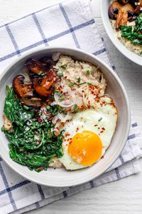 Savory Oatmeal with Egg