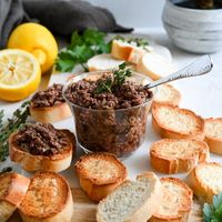 Kalamata olive tapenade - Mia Kouppa