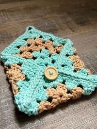 Easy Crochet Granny Square Pouch | Creating Me