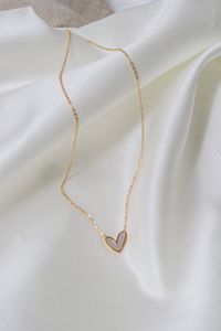 ✅ Elegant 18K gold plated heart pendant necklace for women, heart-shaped love necklace, gift for her, gift for mom, bridesmaid gifts, birthday gifts, fashion jewelry, wedding gift, trendy jewelry gift, gifts for ladies, teens, girls, mother, and girlfriend. Length : 18+2inches ► Delicate heart pendant necklace with a dainty 18k gold plated thin chain for a charming and timeless look. ► Crafted with high-quality stainless steel, ensuring durability and long-lasting shine. ► Ideal gift for birthda