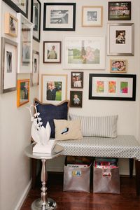 we have the perfect corner for a collage like this