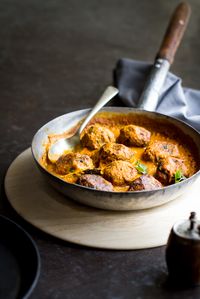 Zucchini Koftas in Creamy Coconut Tomato Sauce by journeykitchen #Meatballs #Koftas #Vegetarian