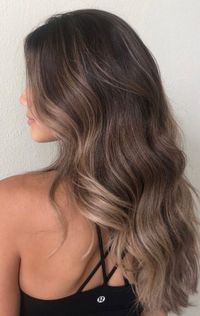 very subtle highlights and balayage/color melt