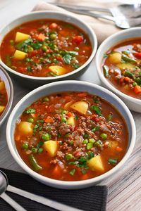 Easy Hamburger Soup (includes Instant Pot instructions!)