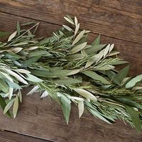 Bay Leaf and Rosemary Garlands are gorgeous, fragrant greens that are perfect for the holidays. They make decorating fun and easy. Drape over backs of chairs, swag upon mantels and banisters, or simply display down the middle of a table as a natural green runner. Use them alone or add fresh flowers.