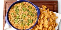 This white chicken chili dip is creamy, spicy perfection!