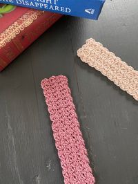 How to Crochet the Elizabeth Bennet Bookmark - Video Tutorial - This Pixie Creates