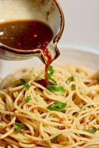 Sweet and Spicy Chili Garlic Noodles