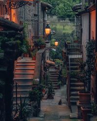 Cozy alley in Italy : CozyPlaces