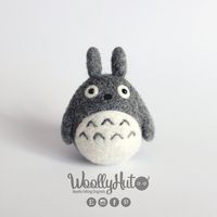 A soft and cute Totoro based on the animated film My Neighbor Totoro. Size: About 2.36 inches wide x 2.95 inches tall (6cm wide x 7.5cm tall) Materials : Felted Wool, Plastic Eyes. Note: The production time may differ from the inittialy specified. IMPORTANT: This item is intended as a collectible or for decorative purposes. Please keep away from young children in case of a choking hazard. Thanks for watching! : ) © WoollyHut