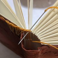 Making Handmade Books: Instructions: Basic Coptic Endbands