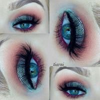 Makeup geek aqua + magenta eye shadow