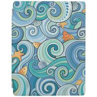 Fish Among The Waves Pattern. Regalos, Gifts. #carcasas #cases