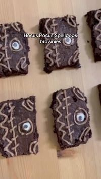 Hocus Pocus spell book brownies 🕯️📖🧙‍♀️ These are super cute, easy and fun to make!