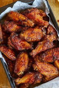 Baked Chicken Wings - #chicken #wings #recipe #eatwell101 - Try our tasty baked chicken wings recipe for a quick and easy family meal everyone will love! These easy chicken wings are juicy on the inside and perfectly crispy on the outside! - #recipe by #eatwell101®