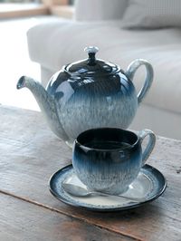 Halo teapot, cup and saucer