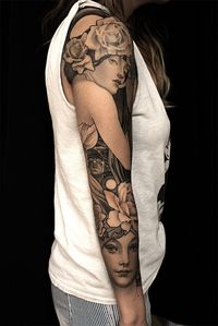 Laysa's sleeve | by James Spencer Briggs