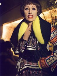 cindy-sherman-balenciaga-vogue-paris-5