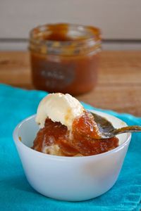 sweetsugarbean: The Canning Kitchen: Salted Caramel Pear Butter & A Giveaway