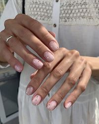 Minimalist Nail Designs for Bridal Inspiration | Elegant Nails Ideas For Wedding | Bridal Nails