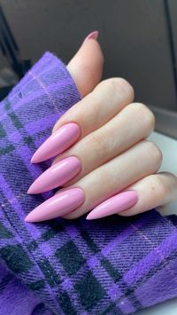 #SummerNails #BrightNails #BeachNails #TropicalNails #SunsetNails #VacationNails #NailArtSummer #CuteSummerNails #SummerManicure #PastelNails