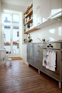 lovely combination of wood, stainless, and white