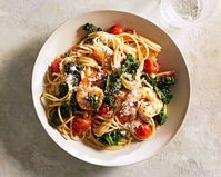 Spaghetti with Shrimp, Kale, and Burst Tomatoes