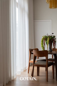 Find sheer curtains online with us at Gotain and let light into your home. We have sheer curtains in various colors and materials that give a luxurious feel. Head over to our lookbook to find your favourite curtain look!