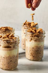 Banana Cream Pie-Inspired Overnight Oats