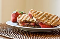 Recipe: Strawberry, Banana and Nutella Panini | Panini Happy®