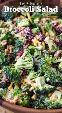 An easy and delicious BROCCOLI SALAD with bacon! This recipe is always a hit! Easy to make and packed with flavor! #summerfood #broccolisalad #salad #potluck