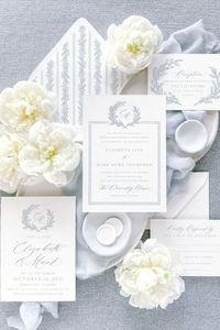 Adored for its unique composition and modern border design, the Elizabeth Suite is the perfect way to set the tone for your wedding day. With a selection of crests and monograms, as well as an expertly paired script and serif typesetting, Elizabeth showcases a timeless appeal and captivates with a hint of modern flair.