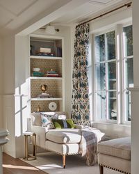 Palmer Weiss on Instagram: “This reading nook on a second floor landing looks over Mt Tam and makes a perfect Sunday coffee spot! . . @luxemagazine outtake 📸…”