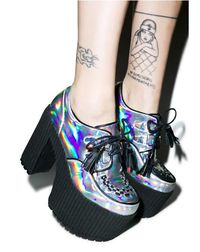 Hologram Creep Queen Platforms