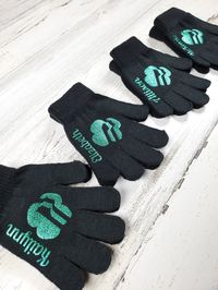 This listing is for plain black gloves with Green glitter names and girl scout design. If you would like other color options for gloves or design please click here https://www.etsy.com/ShaynasCreationsShop/listing/477917900 These magic gloves are lightweight,soft and come in many colors. Perfect for any girl scout outing! Women's 4X7 inches Kids Size: width-4in, height-5in Suggested ages (5-10 Years old) These ship first class which is usually 3-5 business days If you would like your items to sh