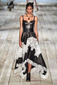 Alexander McQueen Spring 2020 Ready-to-Wear Collection - Vogue