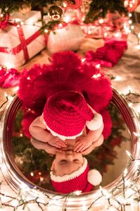 Baby's First Christmas Photoshoot Ideas - The Boho Diaires