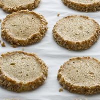 Stilton & Walnut Crackers - Barefoot Contessa