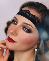 That’s The Bee’s Knees Makeup Inspired By The Rooaring 20s Is Here 6