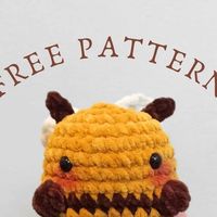 Autumn Faerie on Instagram: "CHUBBY BUMBLE 🐝 FREE PATTERN 

I'm so excited to release my 2nd free pattern in time for spring! 🌼 the chubbiest cutest bumble you'll ever see! 

You can find a downloadable PDF of this pattern for a small price on my Etsy (link in bio) 💛 

This little bee works up so quickly and is suitable for beginners! I think it will be perfect for spring markets which I can't wait to try out myself 🐝 

Thank you so much to my amazing testers who did such lovely jobs of making a bumble army and helping me share the pattern 💛 be sure to support them too! 

Be sure to tag me in your bee creations so I can share 🥰

Please save and share if you like this wee bee to support 🌼

EDIT: 1) On slide 2, the creators of the two right photos are the other way around! Check the t