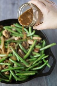 The BEST stir fry sauce I've ever had! Can be made vegan and gluten free too