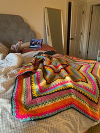 crochet blanket | crochet project | room aesthetic | room ideas | blankets