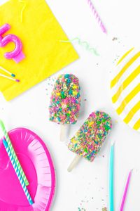 Birthday Cake Ice Cream Bars | studiodiy.com